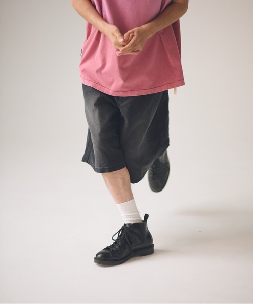 ADAM PATEK(アダムパテック)の「ADAMPATEK/blasted light moleskin wide shorts/ライトモールスキンショートパンツ(その他パンツ・メンズ・ブラック/ブルー・2/1)」の5枚目の写真