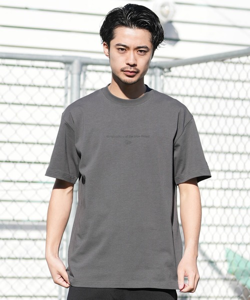 NEW ERA(ニューエラ)の「NEW ERA/ニューエラ 半袖 Tシャツ バックプリント コットン Circle ロゴ(Tシャツ/カットソー・メンズ・ホワイト/ダークグレー/クリーム/ブラック・XL/XXL/M/L)」の16枚目の写真