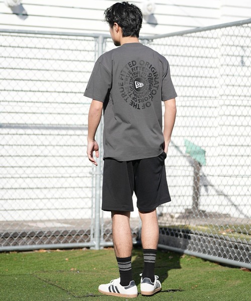 NEW ERA(ニューエラ)の「NEW ERA/ニューエラ 半袖 Tシャツ バックプリント コットン Circle ロゴ(Tシャツ/カットソー・メンズ・ホワイト/ダークグレー/クリーム/ブラック・XL/XXL/M/L)」の20枚目の写真