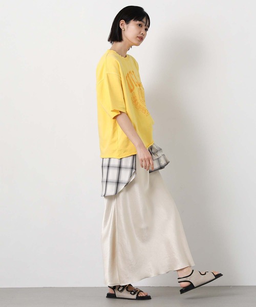 Gready Brilliant（グレディブリリアン）の「カレッジロゴ裏毛スウェット（スウェット・レディース・イエロー/オフホワイト・FREE）」の22枚目の写真