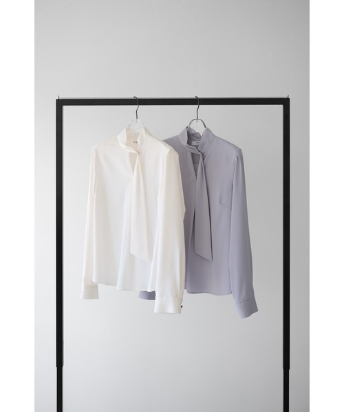Her lip to（ハーリップトゥー）の「Long Tie Slit Blouse（シャツ/ブラウス・レディース・ライトグレー/オフホワイト・S/M）」の12枚目の写真