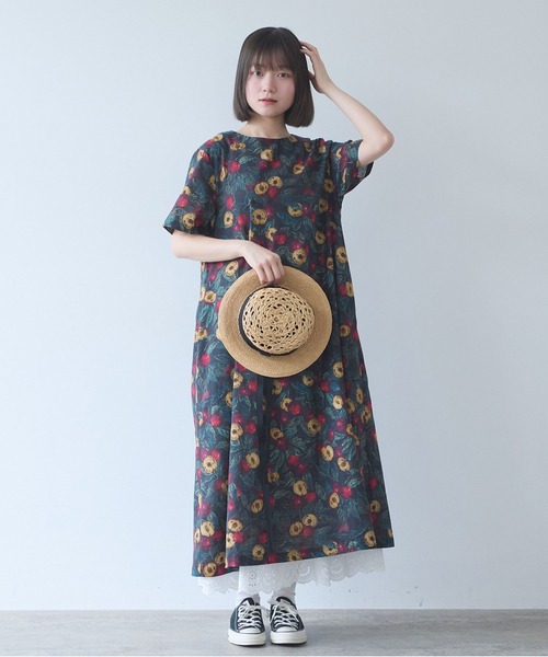 bulle de savon(ビュルデサボン)の「すももプリント ワンピース(ワンピース・レディース・ブラック・FREE)」の4枚目の写真