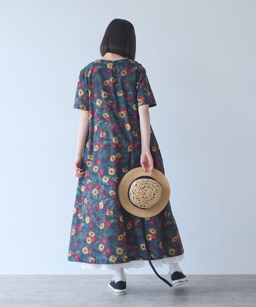 bulle de savon(ビュルデサボン)の「すももプリント ワンピース(ワンピース・レディース・ブラック・FREE)」の16枚目の写真