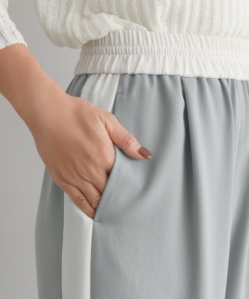 STYLE DELI（スタイルデリ）の「ドロスト裾サイドラインパンツ（その他パンツ・レディース・ブルーグレー・FREE）」の10枚目の写真