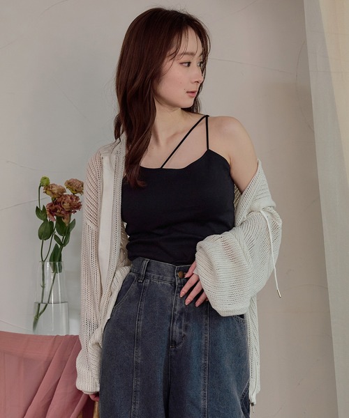 mideal(マイディール)の「cross design camisole / クロスデザインキャミソール(キャミソール・レディース・ダークブラウン/アイボリー/ブラック・FREE)」の4枚目の写真