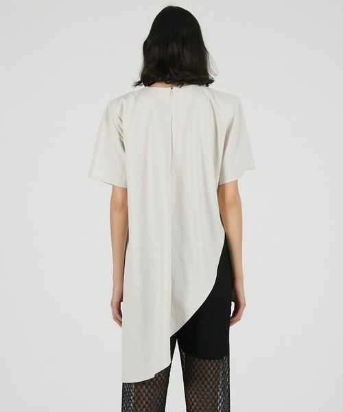 PRANK PROJECT(プランクプロジェクト)の「【2026Summer Pre-Order】ショルダーパッドアシメケープTシャツ / Shoulder Pad Asymmetrical Cape T-Shirt(Tシャツ/カットソー・レディース・グレー/ブラック/アイボリー・FREE)」の9枚目の写真