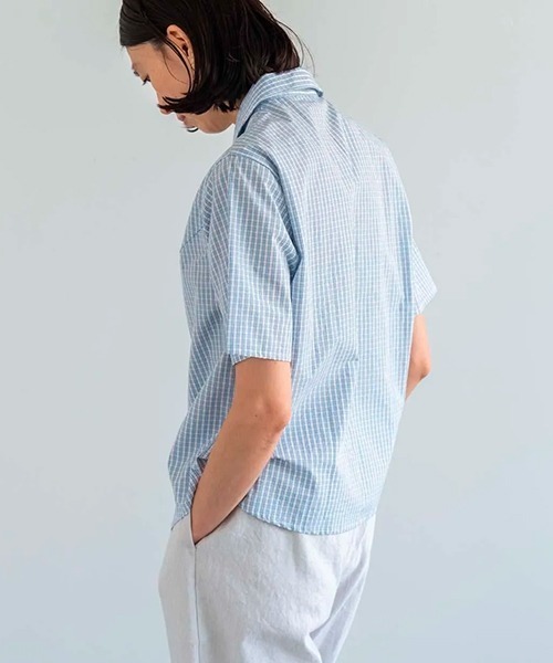sept septieme(セットセッティエーム)の「コットンタイプライターチェックシャツ(シャツ/ブラウス・レディース・サックスブルー・MEDIUM)」の2枚目の写真