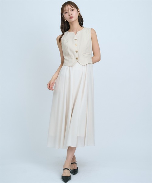 AND COUTURE(アンドクチュール)の「ショートジレレイヤードワンピース(ワンピース・レディース・ベージュ/カーキ/チャコールグレー・FREE)」の19枚目の写真