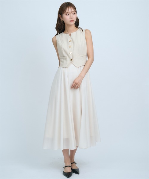 AND COUTURE(アンドクチュール)の「ショートジレレイヤードワンピース(ワンピース・レディース・ベージュ/カーキ/チャコールグレー・FREE)」の16枚目の写真