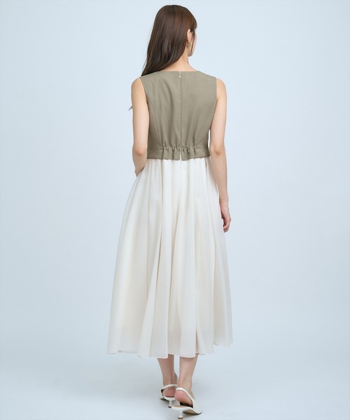 AND COUTURE(アンドクチュール)の「ショートジレレイヤードワンピース(ワンピース・レディース・ベージュ/カーキ/チャコールグレー・FREE)」の12枚目の写真