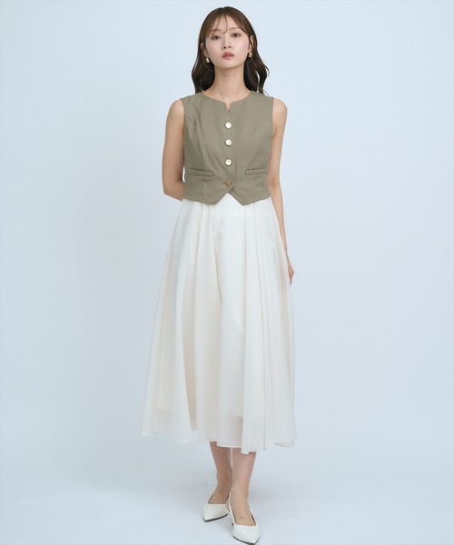 AND COUTURE(アンドクチュール)の「ショートジレレイヤードワンピース(ワンピース・レディース・ベージュ/カーキ/チャコールグレー・FREE)」の7枚目の写真