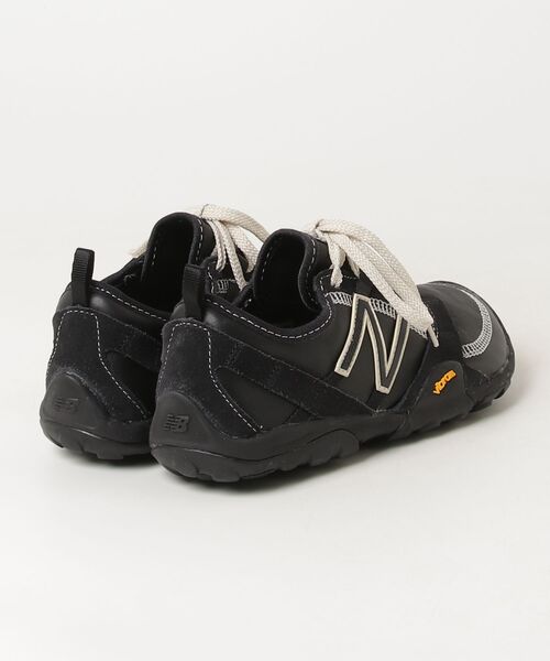 NEW BALANCE(ニューバランス)の「MT10O(スニーカー・メンズ・シルバー/ブラック・23.0cm/23.5cm/24.0cm/24.5cm/25.0cm/25.5cm/26.0cm/26.5cm/27.0cm/27.5cm/28.0cm/28.5cm/29.0cm/22.5cm)」の5枚目の写真