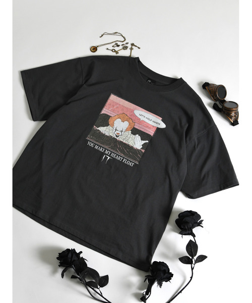 neos（ネオス）の「【neos】PENNY WISE ペニーワイズ it ヴィンテージライク ルーズシルエット ハーフスリーブ プリント Tシャツ メンズ レディース ユニセックス（Tシャツ/カットソー・メンズ・ホワイト系1/ホワイト系2/ブラック系2/ブラック系1・MEDIUM/LARGE/X-LARGE）」の4枚目の写真
