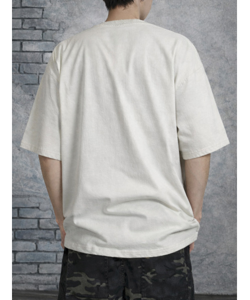 neos（ネオス）の「【neos】PENNY WISE ペニーワイズ it ヴィンテージライク ルーズシルエット ハーフスリーブ プリント Tシャツ メンズ レディース ユニセックス（Tシャツ/カットソー・メンズ・ホワイト系1/ホワイト系2/ブラック系2/ブラック系1・MEDIUM/LARGE/X-LARGE）」の14枚目の写真