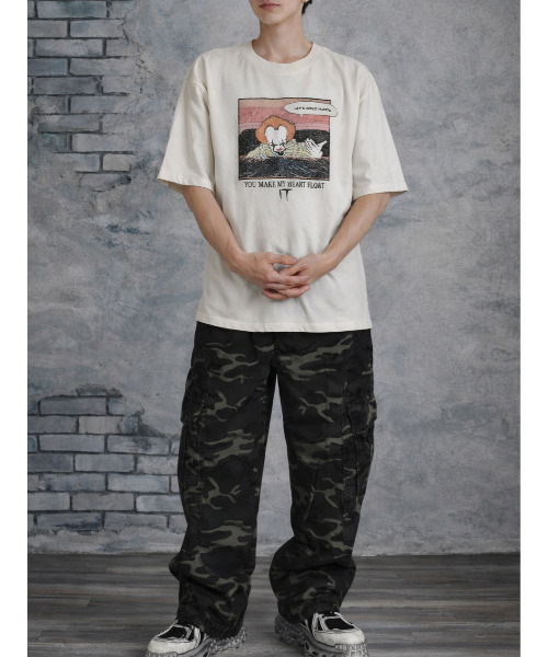 neos（ネオス）の「【neos】PENNY WISE ペニーワイズ it ヴィンテージライク ルーズシルエット ハーフスリーブ プリント Tシャツ メンズ レディース ユニセックス（Tシャツ/カットソー・メンズ・ホワイト系1/ホワイト系2/ブラック系2/ブラック系1・MEDIUM/LARGE/X-LARGE）」の13枚目の写真