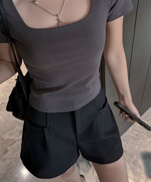 おしゃれスタ(オシャレスタ)の「スクエアネック半袖シンプルトップス(Tシャツ/カットソー・レディース・ブラウン/グレー/ブラック/ホワイト・S/M/L/XL)」の9枚目の写真