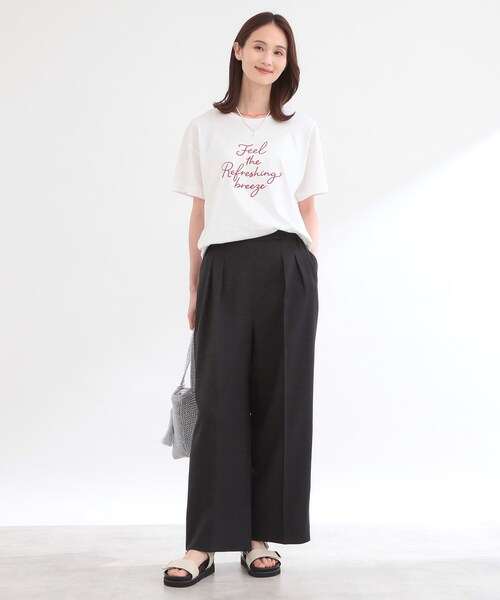 Reflect(リフレクト)の「【接触冷感】ラインアート刺繍Tシャツ(Tシャツ/カットソー・レディース・ホワイト系1/ホワイト系その他/ネイビー系・00)」の7枚目の写真