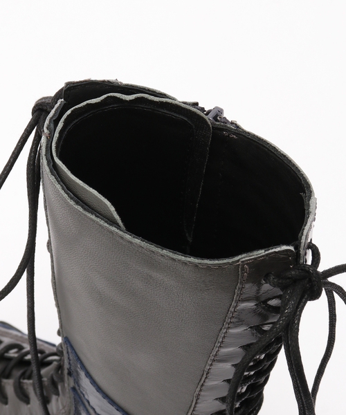 miista（ミスタ）の「Miista/ミスタ Imogen Grey Navy Lace Sneaker Boo（ブーツ・レディース・グレー・36）」の6枚目の写真
