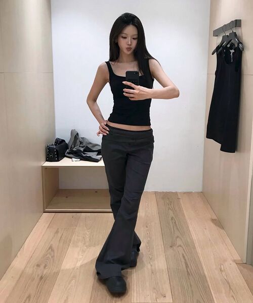 Miseki SEOUL(ミセキソウル)の「Diagonal strap bootcut pants CHARCOAL(その他パンツ・レディース・その他・1/2/3)」の6枚目の写真