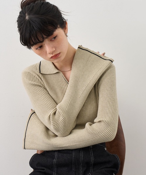 NOGLE(ノグル)の「【NOGLE/ノグル】襟付きラインフレアリブニット(ニット/セーター・レディース・グレイッシュベージュ/ライトグレー/ブラック/ブラウン/グレー/ネイビー・FREE)」の10枚目の写真