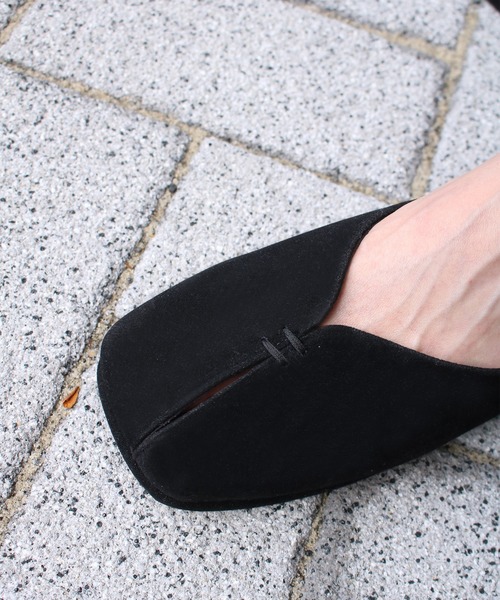 Scrap Book(スクラップブック)の「【THAJA】Foli Mules suede(サンダル・レディース・ブラック/ブラウン・38/39)」の5枚目の写真