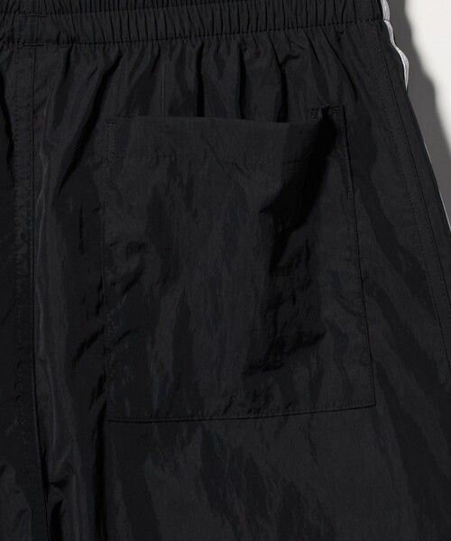 adidas Originals(アディダスオリジナルス)の「<adidas Originals>スプリンターショーツ(その他パンツ・レディース・ブラック・M)」の3枚目の写真