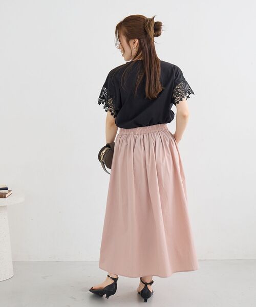 le.coeur blanc（ルクールブラン）の「レースドッキングカットソー（Tシャツ/カットソー・レディース・グレイッシュベージュ/ブラック/オフホワイト・38）」の12枚目の写真