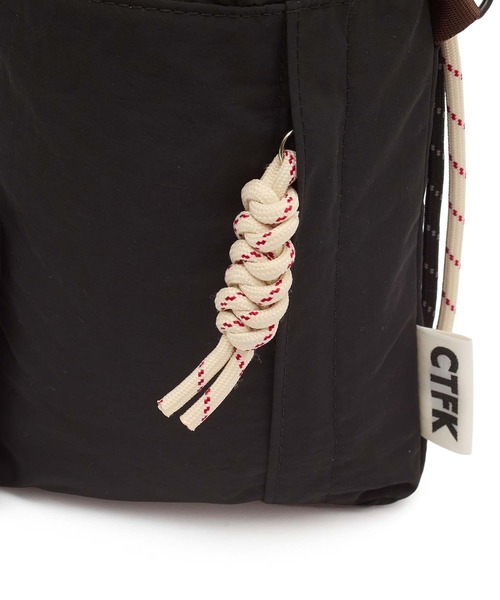 CONTROL FREAK / CTFK(コントロールフリーク)の「(CONTROL FREAK)NYLON HANDY SHOULDER(ショルダーバッグ・レディース・ブラック・ONE SIZE)」の8枚目の写真