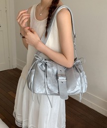 4 色展開スター ベルト 2WAYショルダーバッグ 大容量