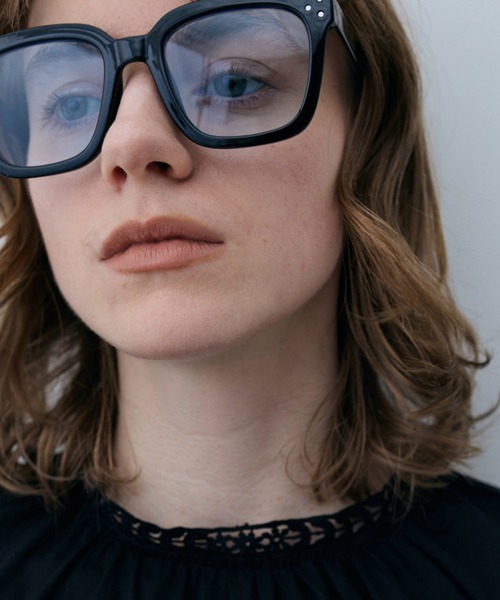 flaeu(フラユ)の「Contour Frame Sunglasses(サングラス・レディース・ブラック/ブラウン/クリア・FREE)」の9枚目の写真