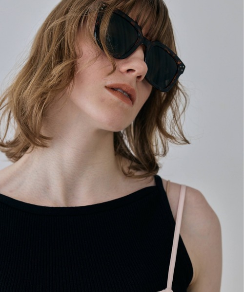 flaeu(フラユ)の「Contour Frame Sunglasses(サングラス・レディース・ブラック/ブラウン/クリア・FREE)」の16枚目の写真