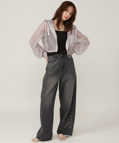 AND COUTURE(アンドクチュール)の「シャーリングカップ付きキャミソール(キャミソール・レディース・ブラック/オフホワイト・FREE)」の16枚目の写真
