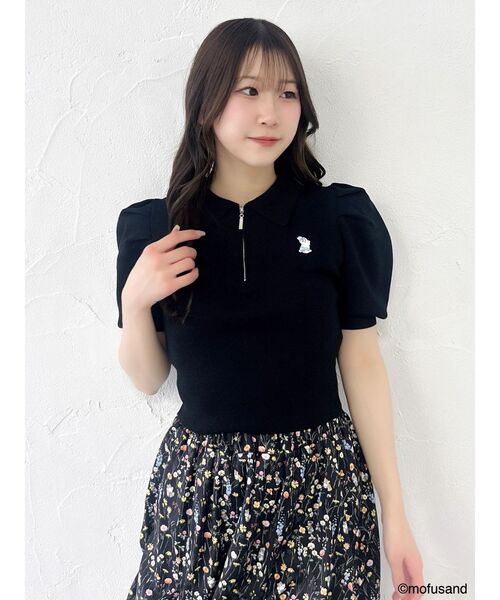 dazzlin(ダズリン)の「【mofusandコラボ】ジップコンパクトニットトップス(ニット/セーター・レディース・ブラック/ブルー/オフホワイト/ピンク・FREE)」の2枚目の写真