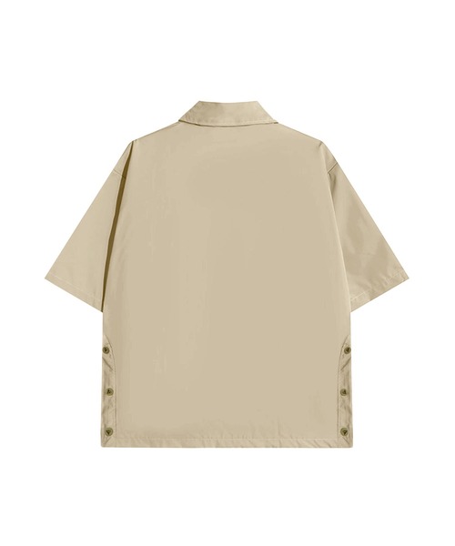 aimoha(アイモハ)の「【mens】ハーフボタン ビッグシルエット スキッパー 半袖プルオーバーシャツ(シャツ/ブラウス・メンズ・ベージュ/ネイビー・XX-LARGE/X-LARGE/LARGE/MEDIUM)」の6枚目の写真