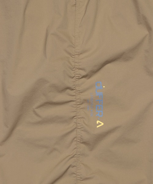 The DUFFER of ST.GEORGE(ザダファーオブセントジョージ)の「〔BLACK LABEL〕"A-PACK" STRETCH RIPSTOP GYM PANTS:リップストップ ジムパンツ / バルーンシルエット / ジョガーパンツ / ワークアウト / ストリートスポーツ(その他パンツ・メンズ・ネイビー/ブラック/ベージュ・MEDIUM/X-LARGE/LARGE)」の13枚目の写真
