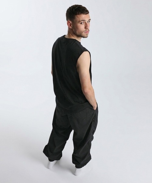 The DUFFER of ST.GEORGE(ザダファーオブセントジョージ)の「〔BLACK LABEL〕"A-PACK" STRETCH RIPSTOP GYM PANTS:リップストップ ジムパンツ / バルーンシルエット / ジョガーパンツ / ワークアウト / ストリートスポーツ(その他パンツ・メンズ・ネイビー/ブラック/ベージュ・MEDIUM/X-LARGE/LARGE)」の6枚目の写真