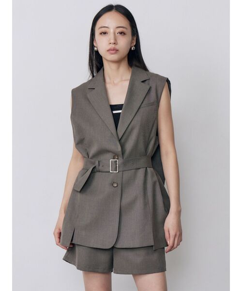 MURUA(ムルーア)の「【セットアップ対応】サイドベルトショートパンツ 夏服(その他パンツ・レディース・グレー/アイボリー/モカ・2/1)」の19枚目の写真