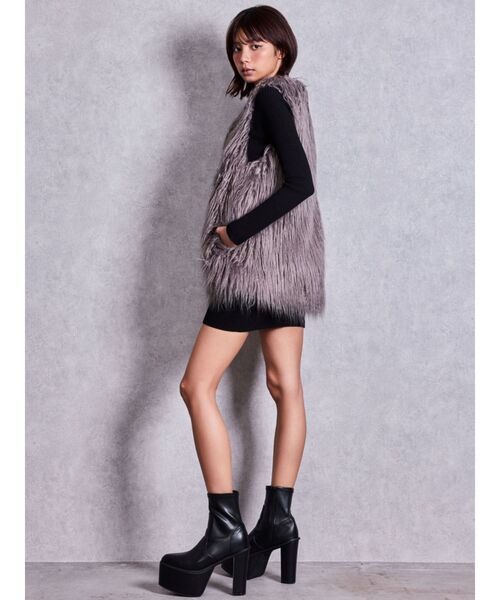 GYDA(ジェイダ)の「バルキーショートブーツ(ブーツ・レディース・アイボリー/ブラック・SMALL/MEDIUM/LARGE)」の13枚目の写真