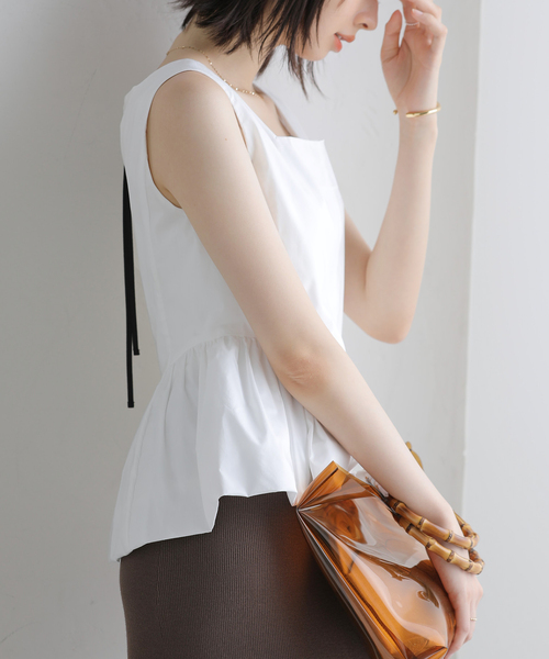 La TOTALITE(ラトータリテ)の「【洗える】コットンミックス ペプラムブラウス(シャツ/ブラウス・レディース・ホワイト/ブラック・FREE)」の15枚目の写真