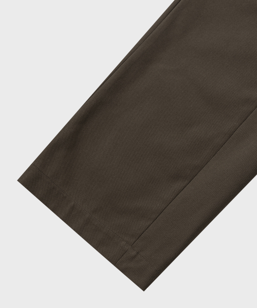 NONBLANK(ノンブランク)の「カーブドルーズフィットバンディングスラックス_BROWN(スラックス・メンズ・ブラウン・MEDIUM/LARGE/X-LARGE/SMALL)」の5枚目の写真