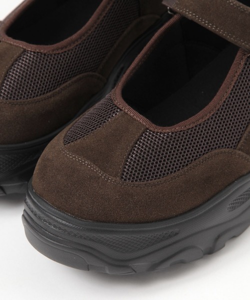 LAKOLE(ラコレ)の「ベルトコンビスニーカー / 801744(スニーカー・レディース・ブラック/ブラウン・LARGE/SMALL/MEDIUM)」の11枚目の写真