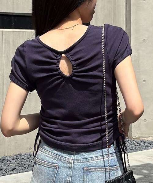 CAPRICIEUX LE'MAGE(カプリシューレマージュ)の「スクエアネックドロストT(Tシャツ/カットソー・レディース・グレー/ネイビー/イエロー/ホワイト・FREE)」の3枚目の写真