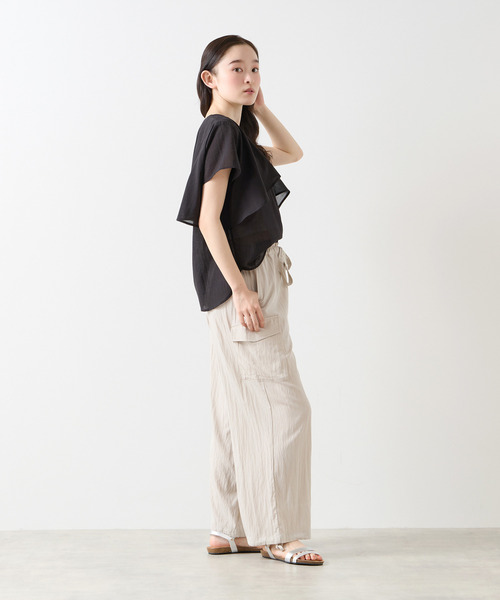 LOGEMENT DE CLAIRE(ロジュモンドクレール)の「イージーカーゴパンツ(カーゴパンツ・レディース・グレイッシュベージュ/カーキ/ブラック・3/4)」の11枚目の写真
