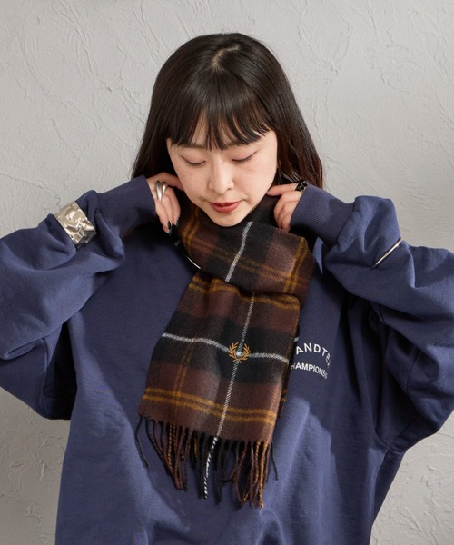 【WEB限定】經典刺繡LOGO 格紋羊羔毛圍巾