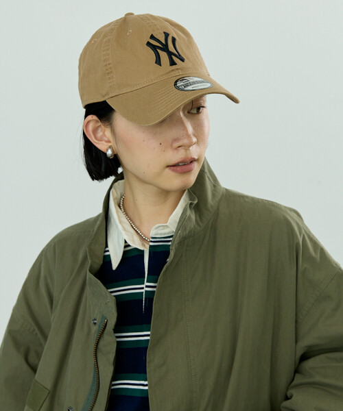 FREAK'S STORE(フリークスストア)の「New Era/ニューエラ 9TWENTY NY/ナイントゥエンティ ニューヨーク・ヤンキース(キャップ・レディース・キャメル/ベージュ/レッド・ONE SIZE)」の7枚目の写真