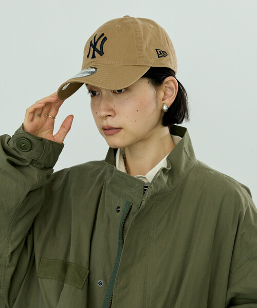 FREAK'S STORE(フリークスストア)の「New Era/ニューエラ 9TWENTY NY/ナイントゥエンティ ニューヨーク・ヤンキース(キャップ・レディース・キャメル/ベージュ/レッド・ONE SIZE)」の9枚目の写真