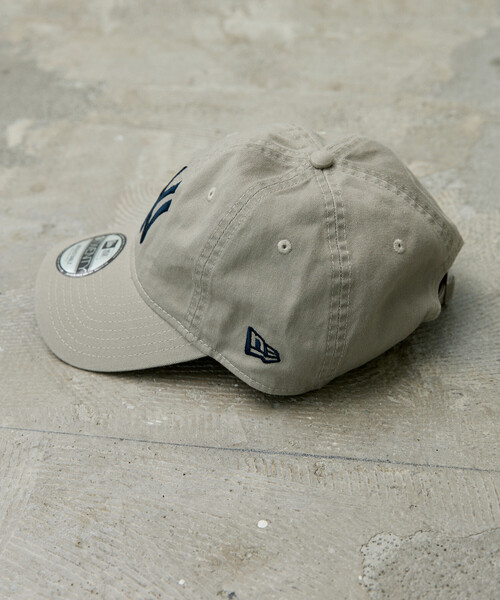 FREAK'S STORE(フリークスストア)の「New Era/ニューエラ 9TWENTY NY/ナイントゥエンティ ニューヨーク・ヤンキース(キャップ・レディース・キャメル/ベージュ/レッド・ONE SIZE)」の14枚目の写真