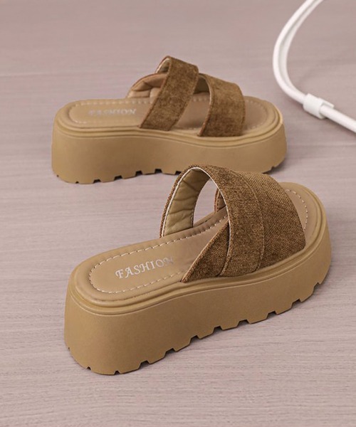 Miniministore（ミニミニストア）の「厚底サンダル ドット柄ミュールサンダル夏（サンダル・レディース・ブラウン系1/ブラウン系2/アイボリー・22.5cm/23.0cm/23.5cm/24.0cm/24.5cm）」の19枚目の写真