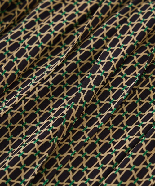 ROPE'(ロペ)の「【DEVEAUX(デヴォー)】幾何学パターンプリントプリーツスカート/セットアップ対応・イージーケア(スカート・レディース・ブルー系その他/ベージュ系その他・38/36)」の21枚目の写真