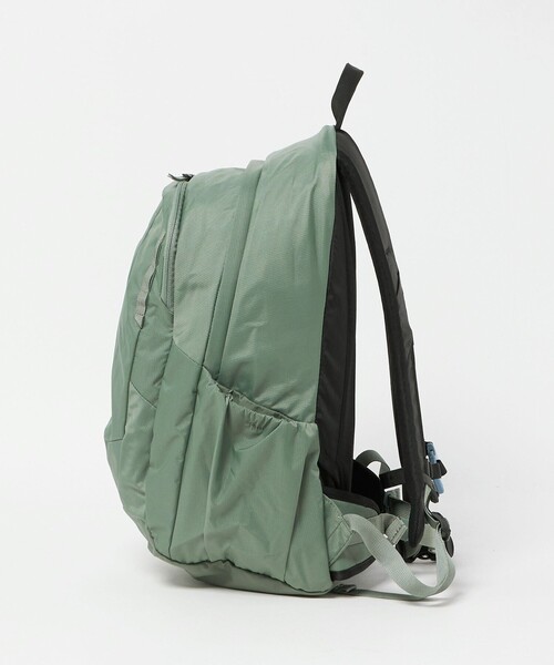 THE NORTH FACE(ザノースフェイス)の「【WEB限定】<THE NORTH FACE>テルス リュック(20L)/ キッズ(バックパック/リュック・キッズ・オリーブ/ブラック・FREE)」の3枚目の写真